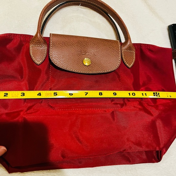 BNWT Longchap medium size bag color cranberry BN - Picture 3 of 15